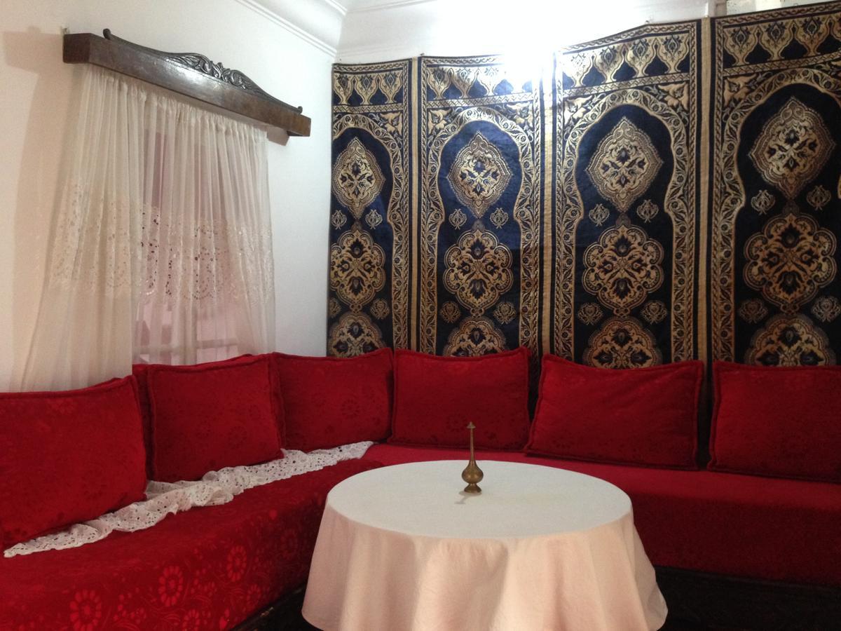 Riad La perla Tétouan Luaran gambar
