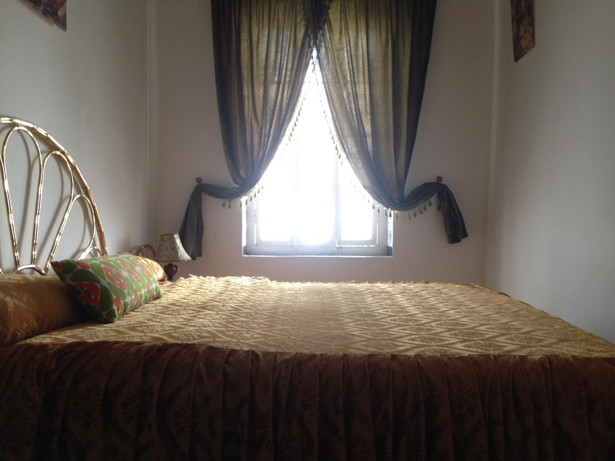 Riad La perla Tétouan Luaran gambar