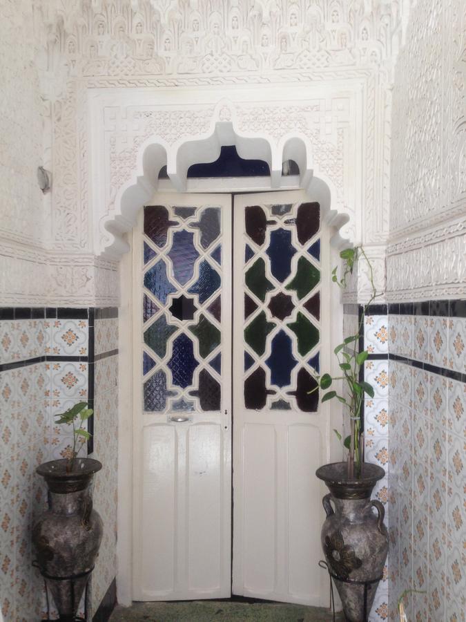 Riad La perla Tétouan Luaran gambar