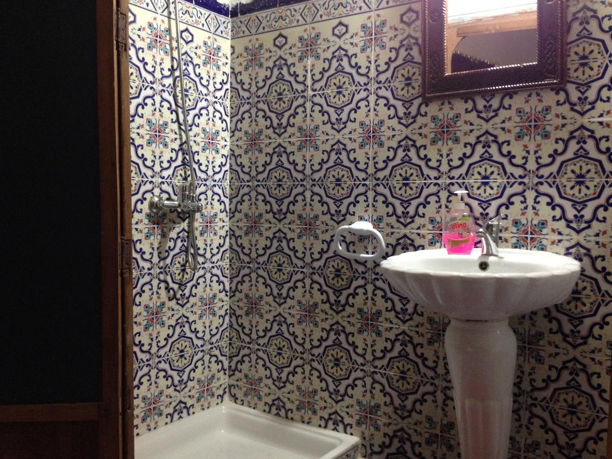 Riad La perla Tétouan Luaran gambar